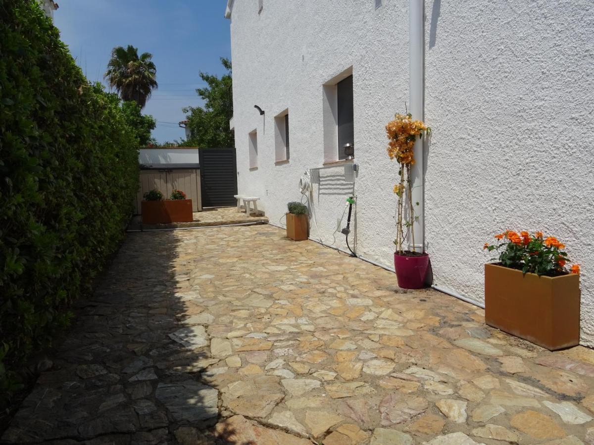 Vila Casa Boby Pres Plage L' Escala Exteriér fotografie